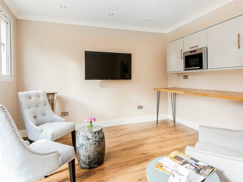 The Westerly London Bagian luar foto