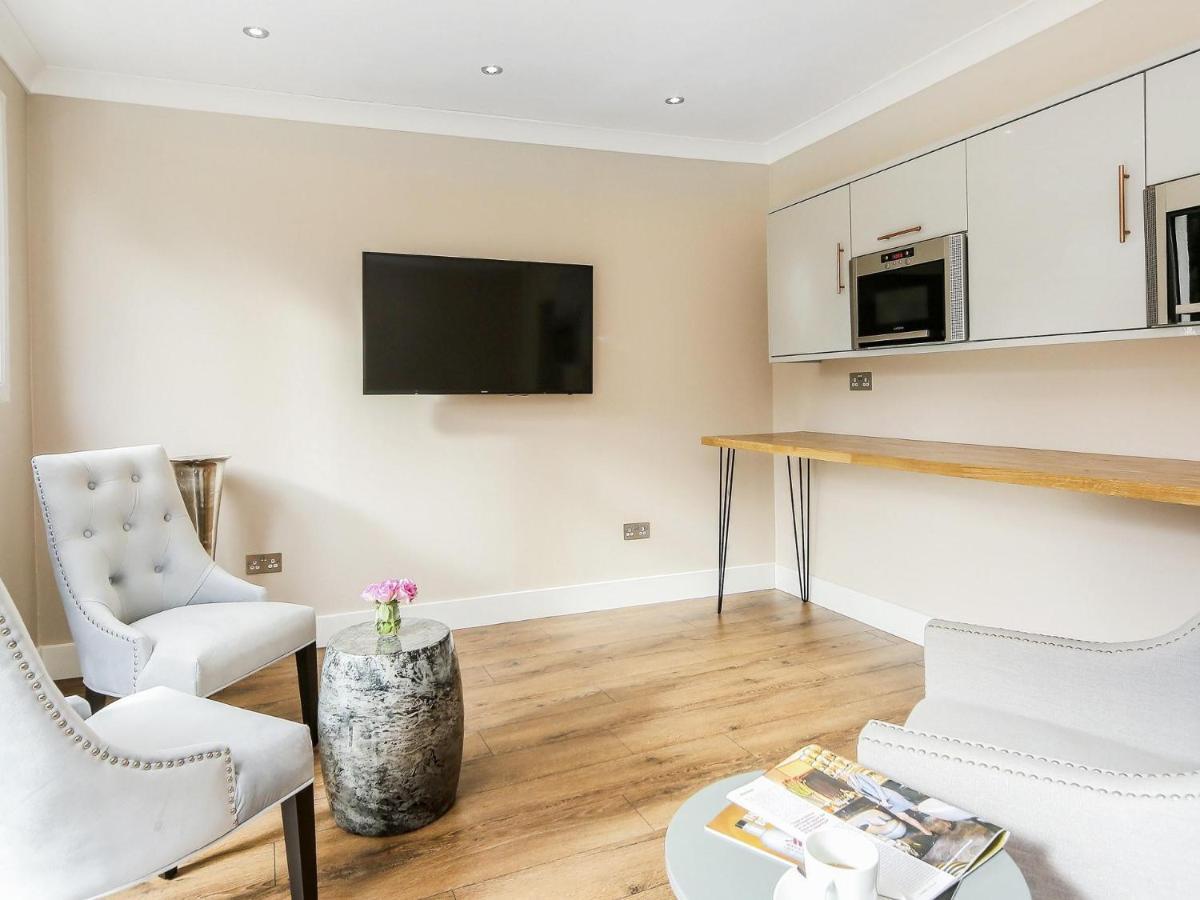 The Westerly London Bagian luar foto