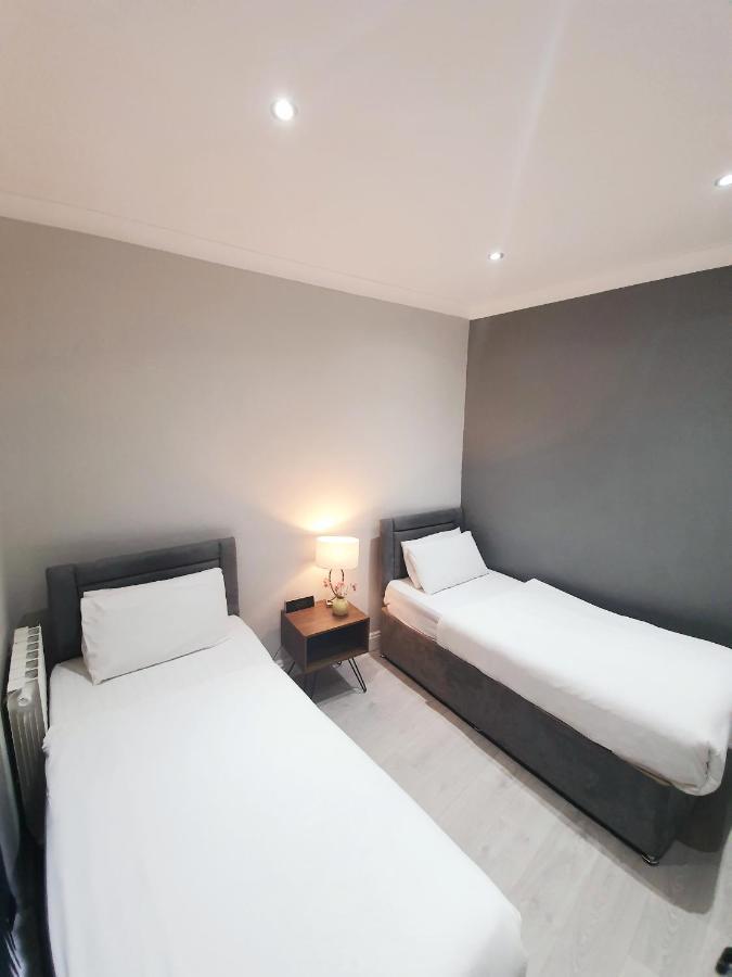 The Westerly London Bagian luar foto