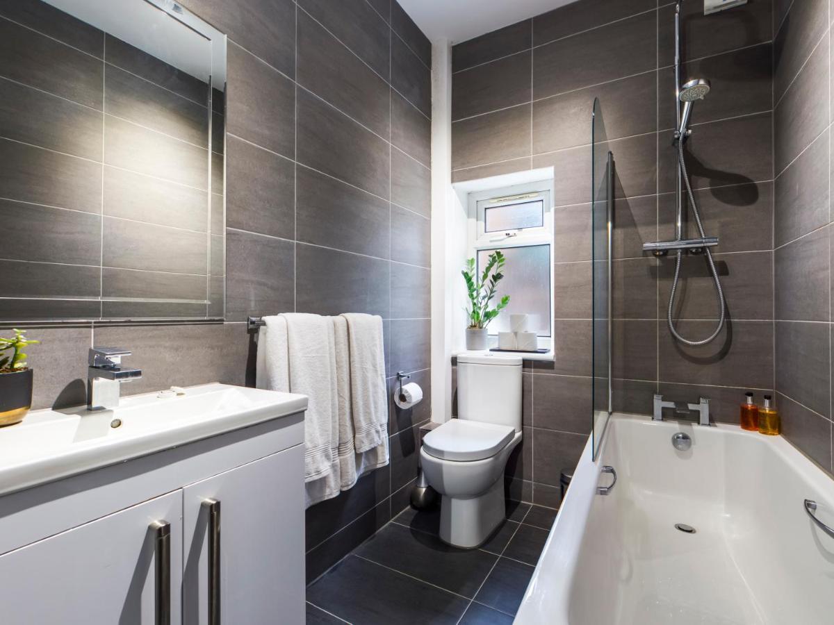 The Westerly London Bagian luar foto